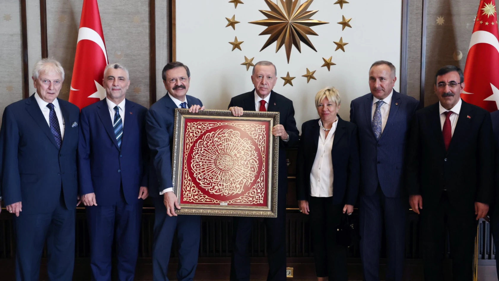 Erdoğan, TOBB Başkanı Rifat Hisarcıklıoğlu'nu kabul etti