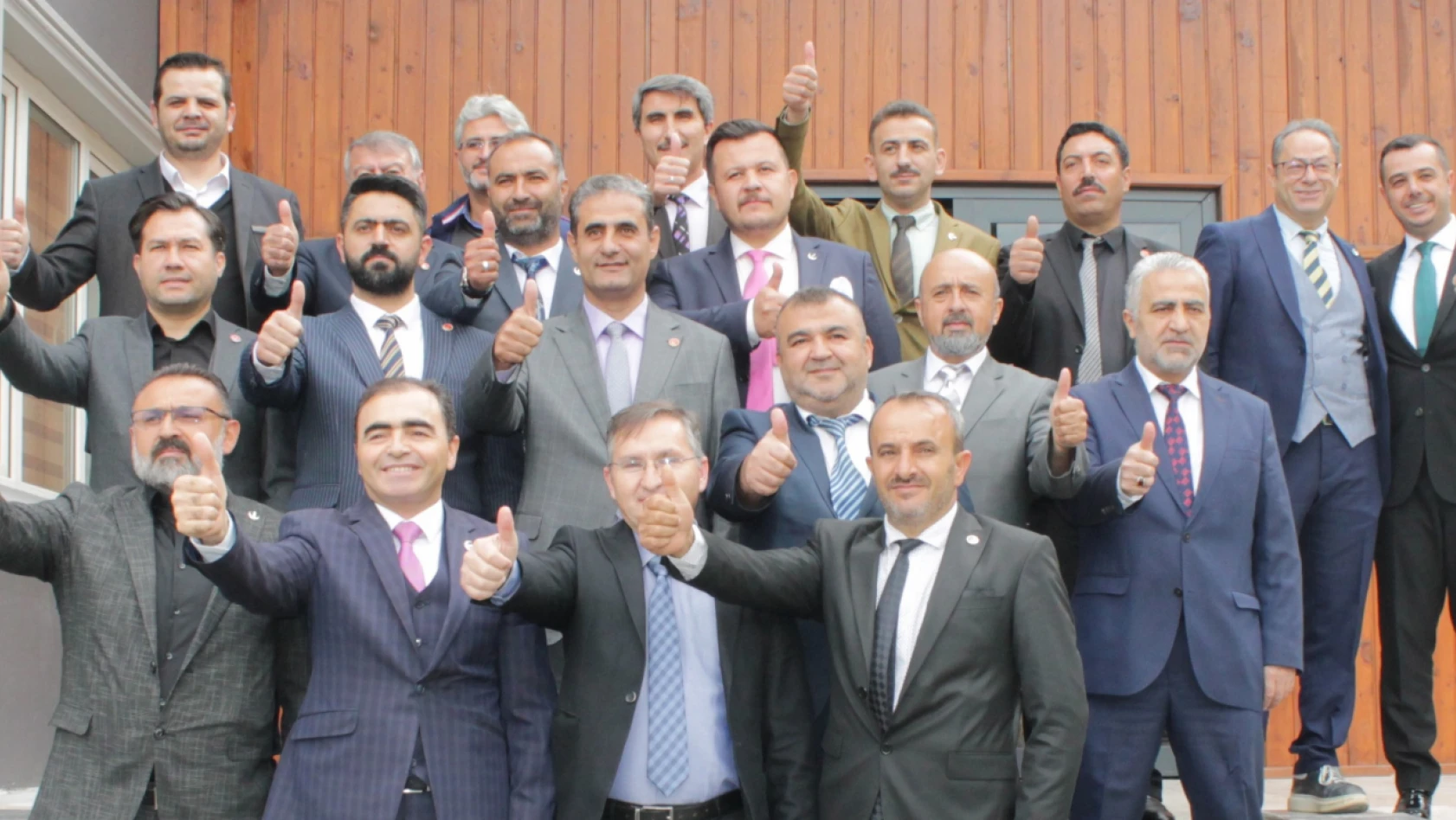 Fatih Erbakan Kayseri'ye geliyor - Yeniden Refah İl Teşkilatı'nda görevlendirme yapıldı