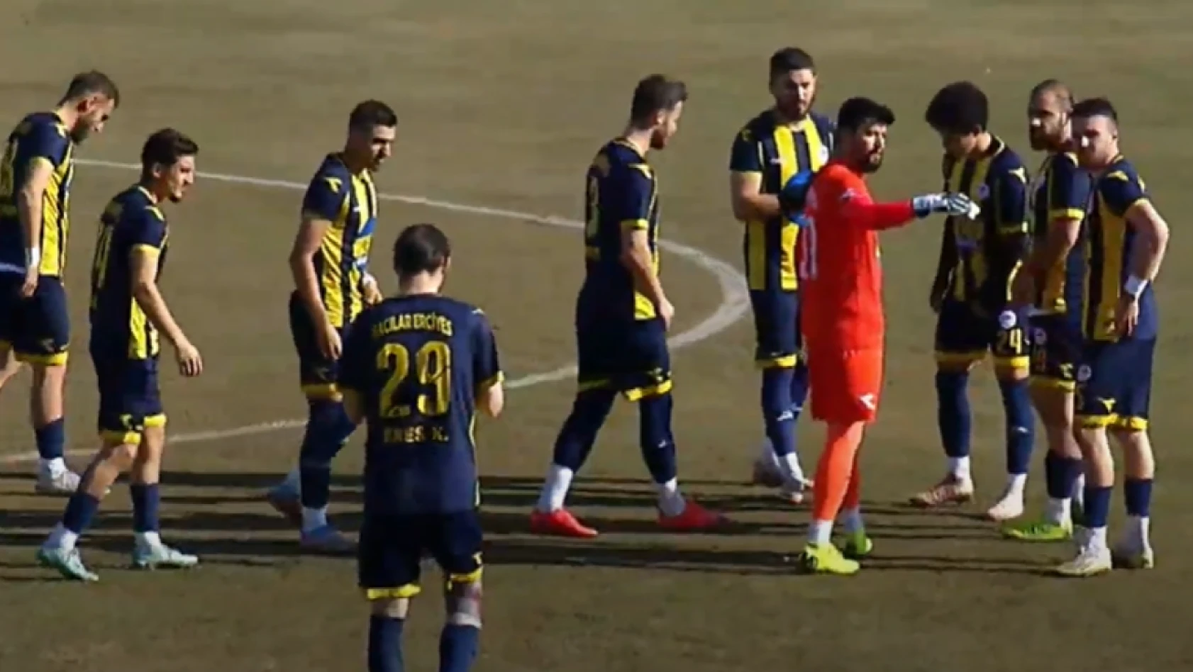 Hacılar Erciyesspor olaylı maçtan 1 puanla döndü! (2-2) BAL haberleri