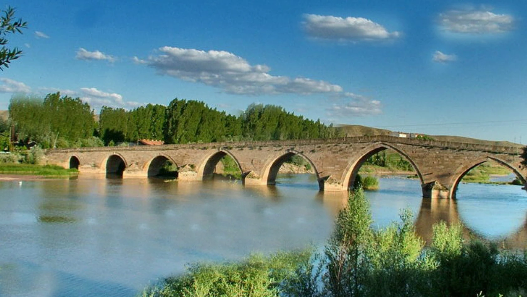 Hem tarihi hem de şifalı Şahruh Köprüsü – Kayseri'de gezilecek yerler