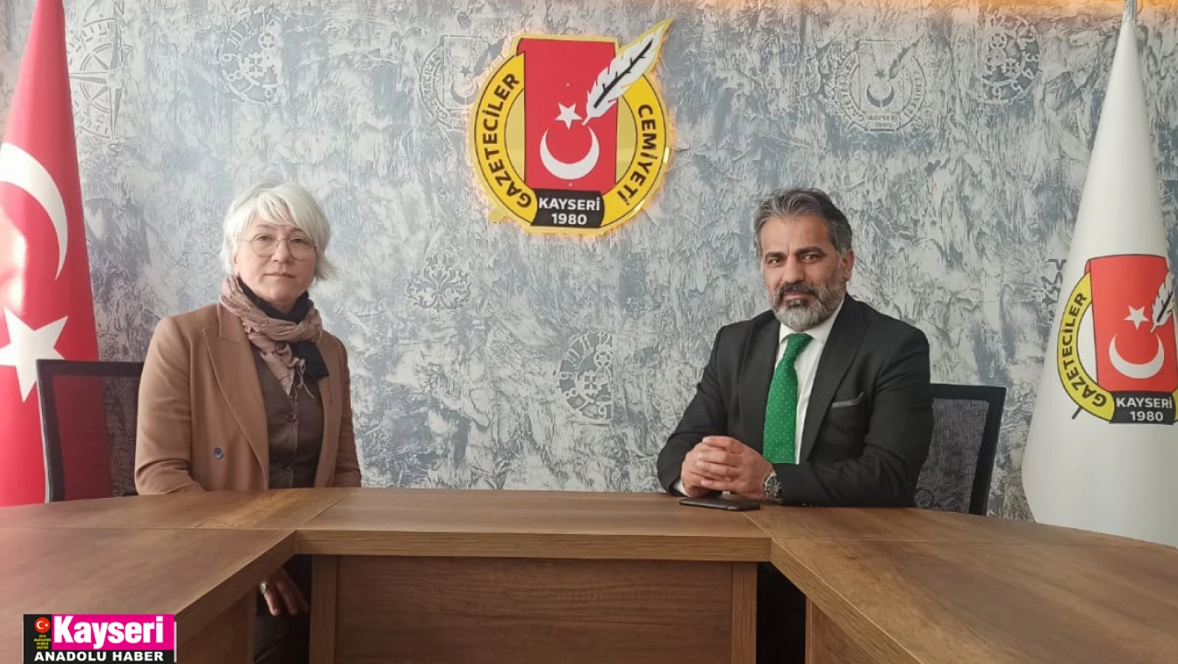 Karaoğlu'ndan Kayseri Gazeteciler Cemiyeti'ne ziyaret