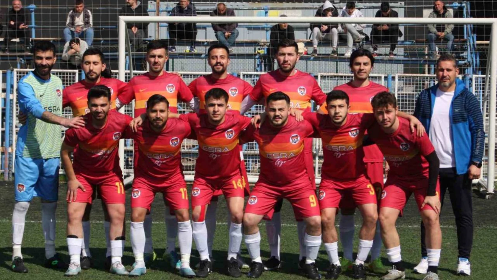 Güneşli Gençlikspor, Bayraktarspor'u 3-1'lik Skorla Yendi