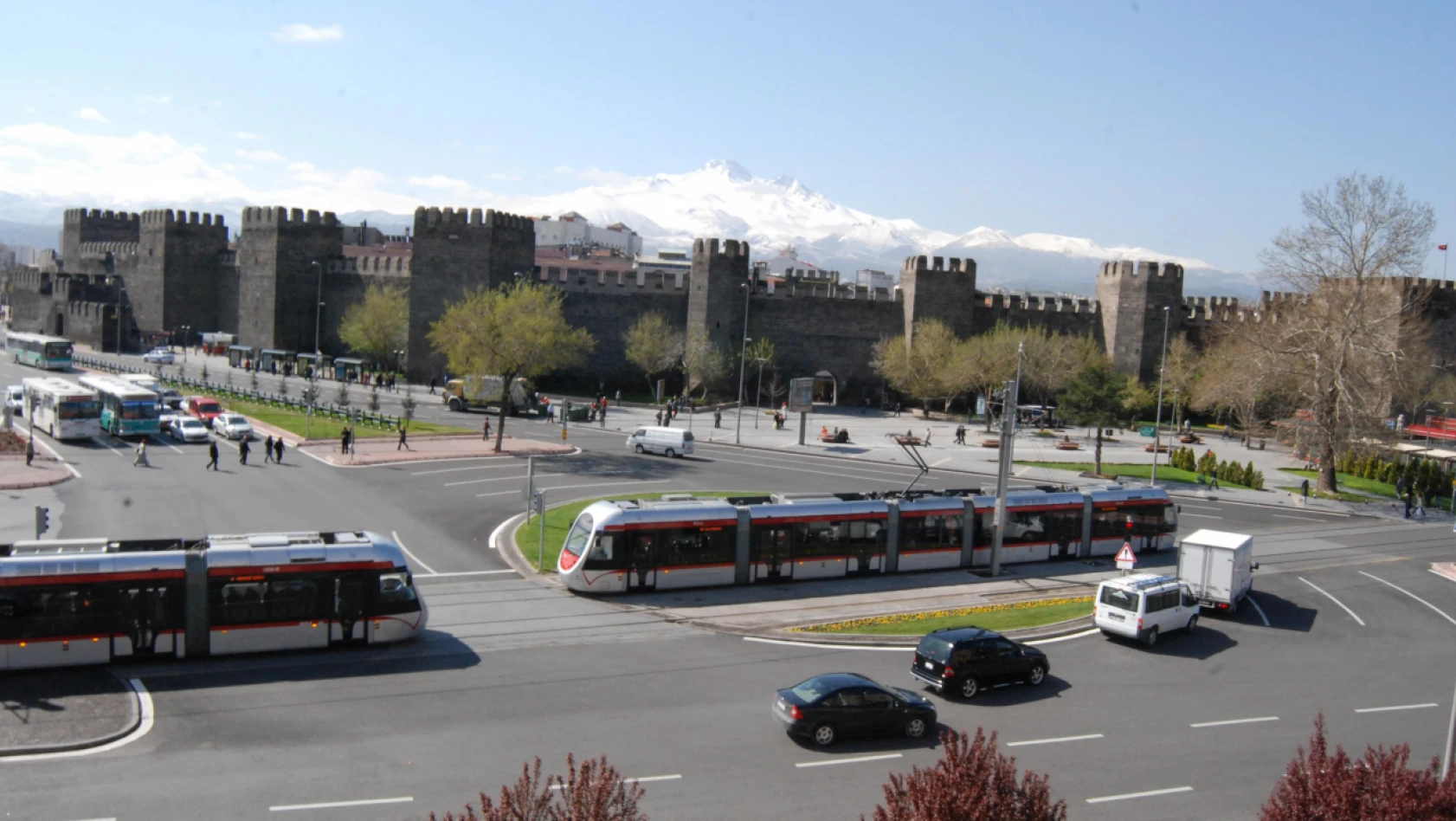 Kayseri'de 108 sürücüye ceza kesildi