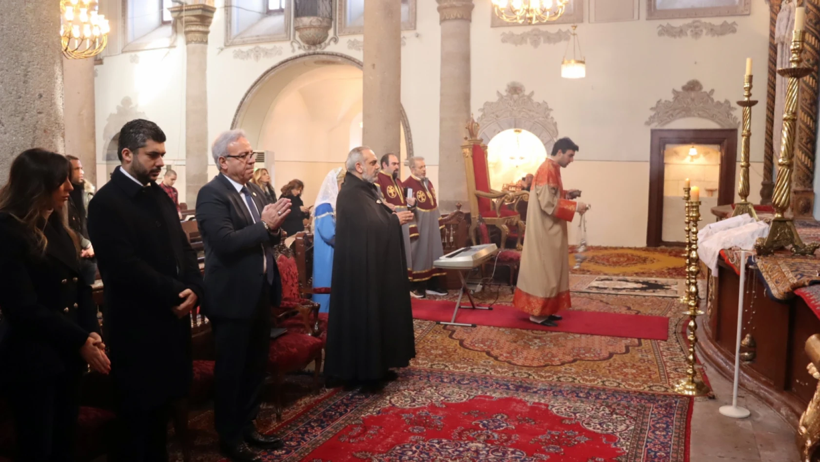 Kayseri'de Ermeniler Gazze için dua etti