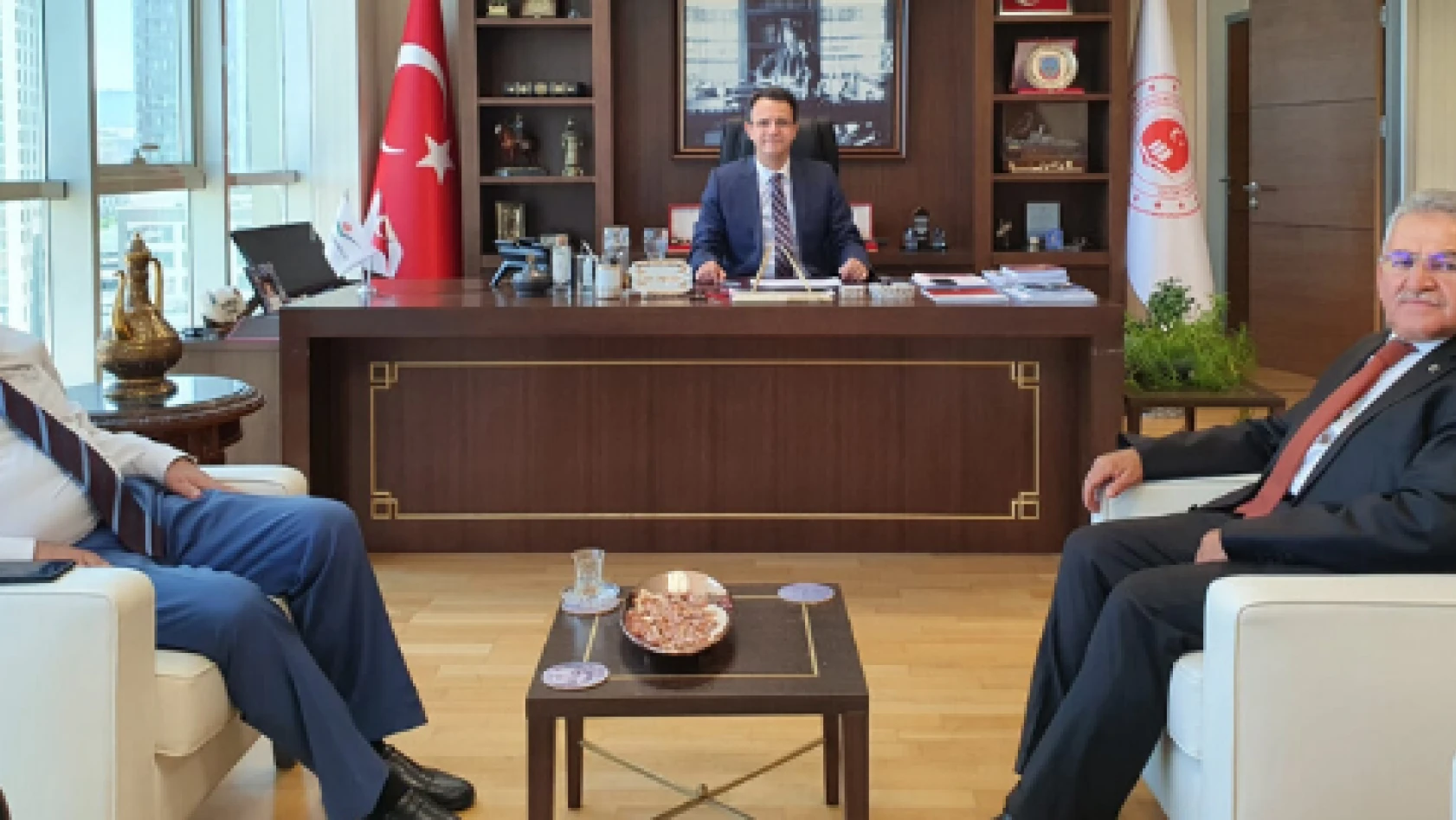 Başkan Büyükkılıç 'Erciyes' için protokol imzaladı