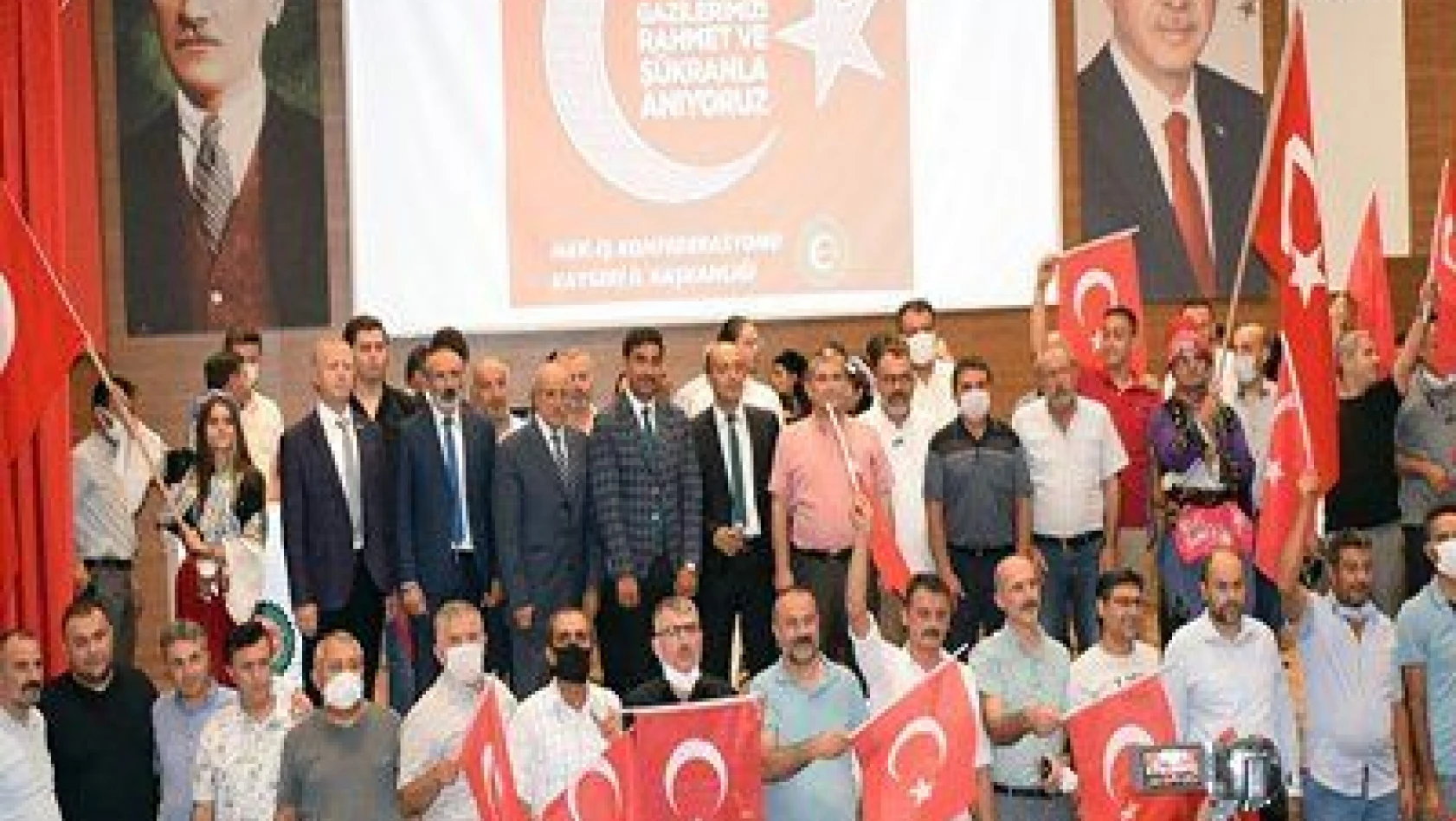 Hak-İş Konfederasyonu'ndan 'Zafer Türküleri'