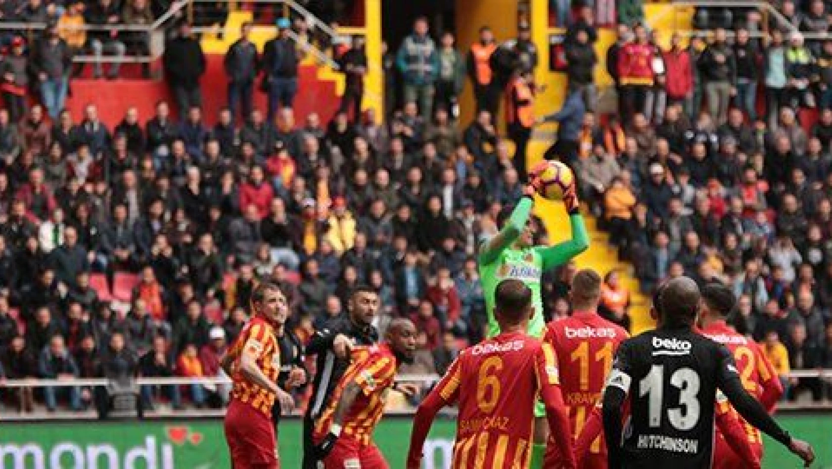 Spor Toto Süper Lig: İstikbal Mobilya Kayserispor: 2 - Beşiktaş: 2