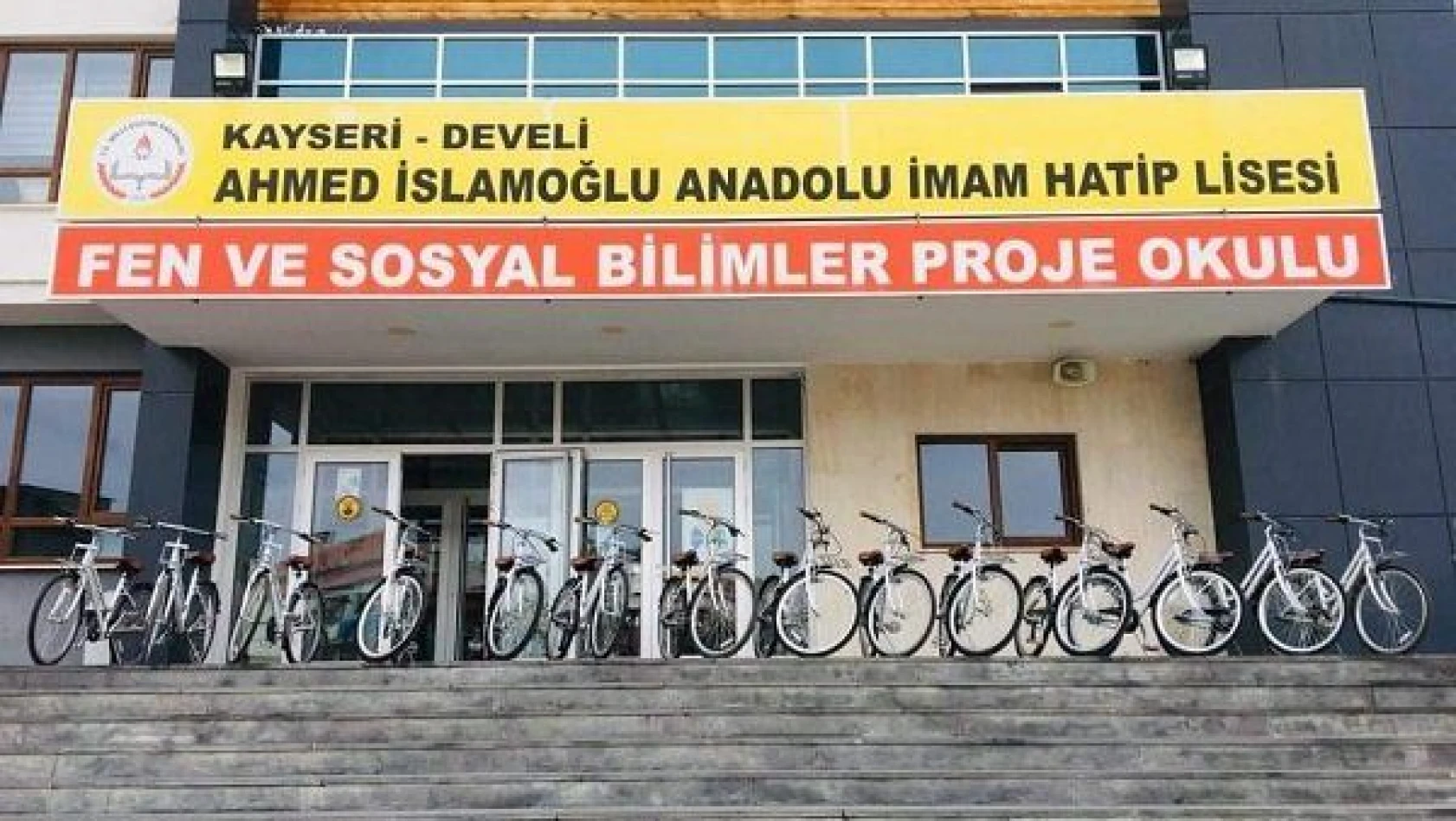 Develi Ahmed İslamoğlu Anadolu İHL'de 'Kardeş Okul Protokolü' imzalandı