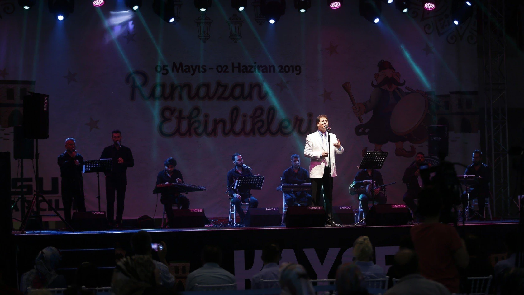 Ramazan etkinlikleri Mehmet Diker konseri ile devam etti