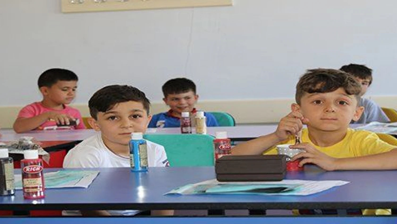 Büyükşehir Belediyesi yaz okullarını ilçelere de taşıdı