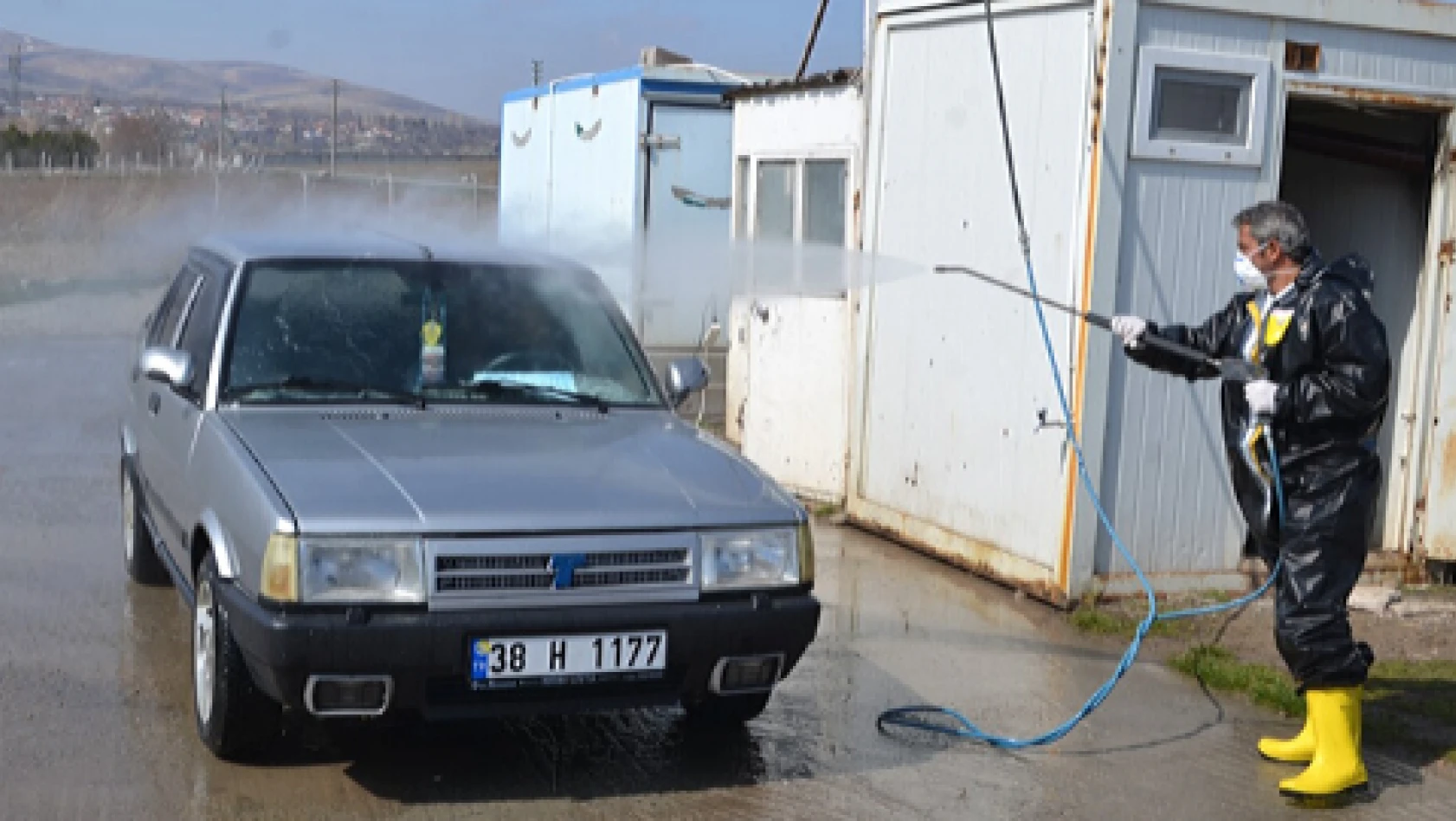 Bünyan Belediyesi'nden araçlara ücretsiz dezenfekte uygulaması