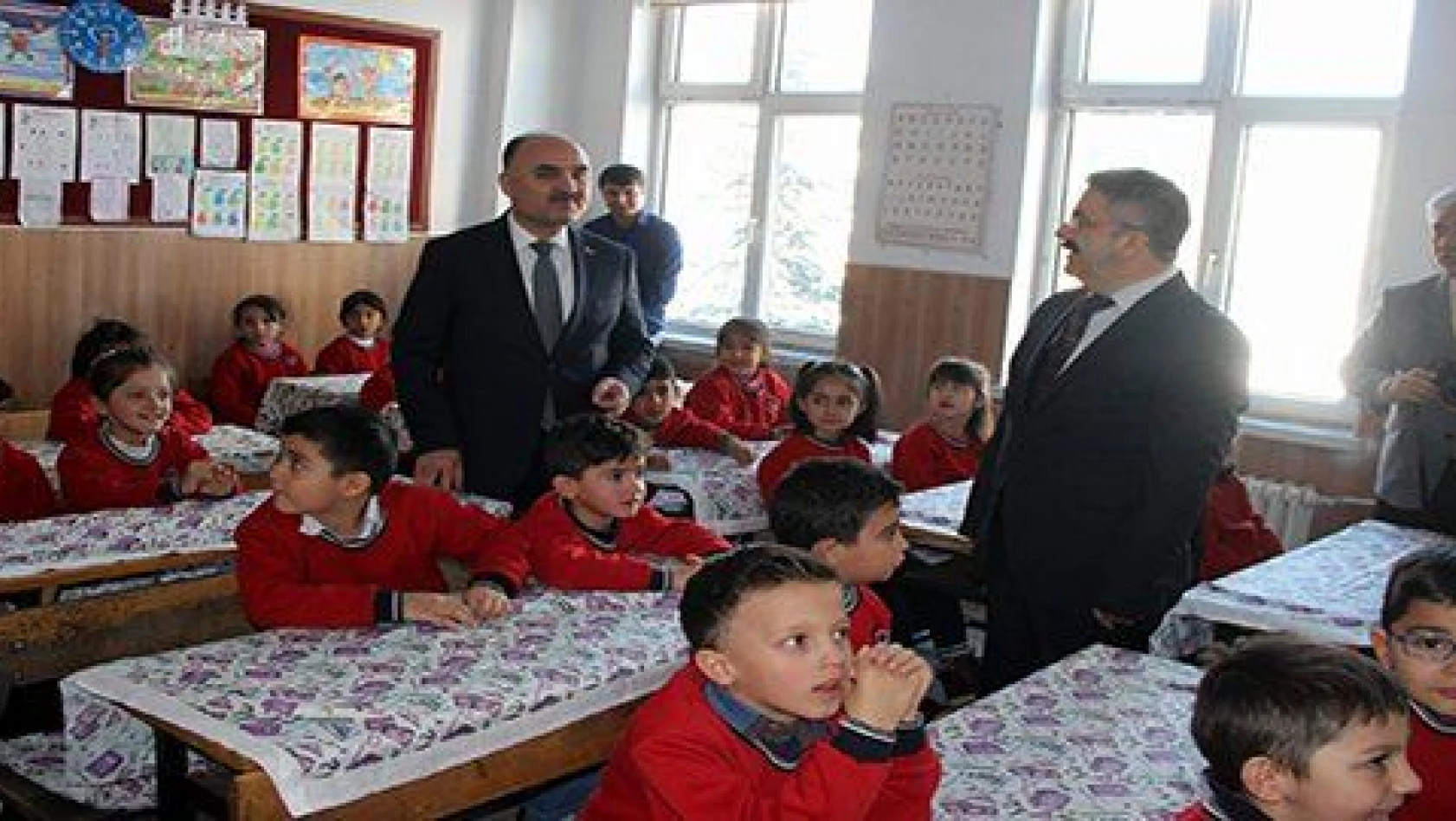 Kayseri'de 305 bin 152 öğrenci ders başı yaptı 