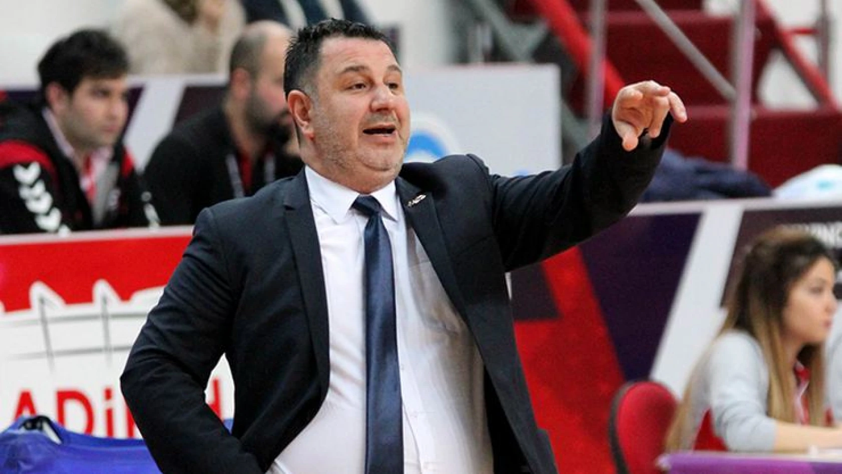Başantrenör Ayhan Avcı sezonu değerlendirdi