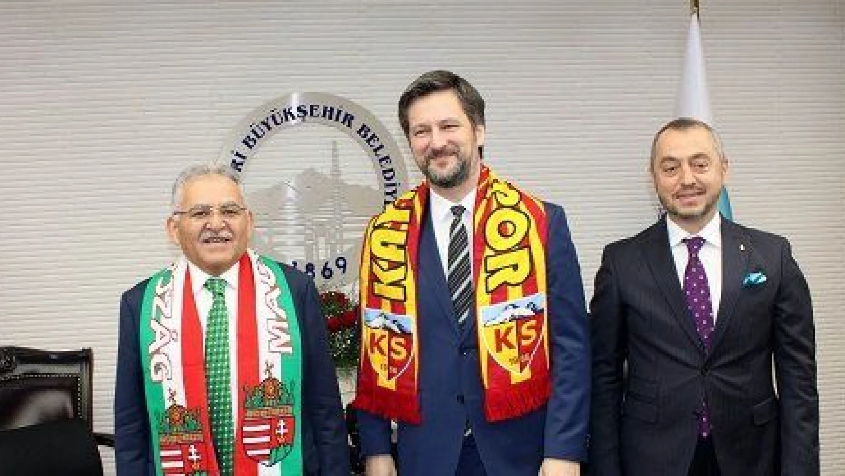 Macaristan'ın Ankara Büyükelçisi Kayseri'de...