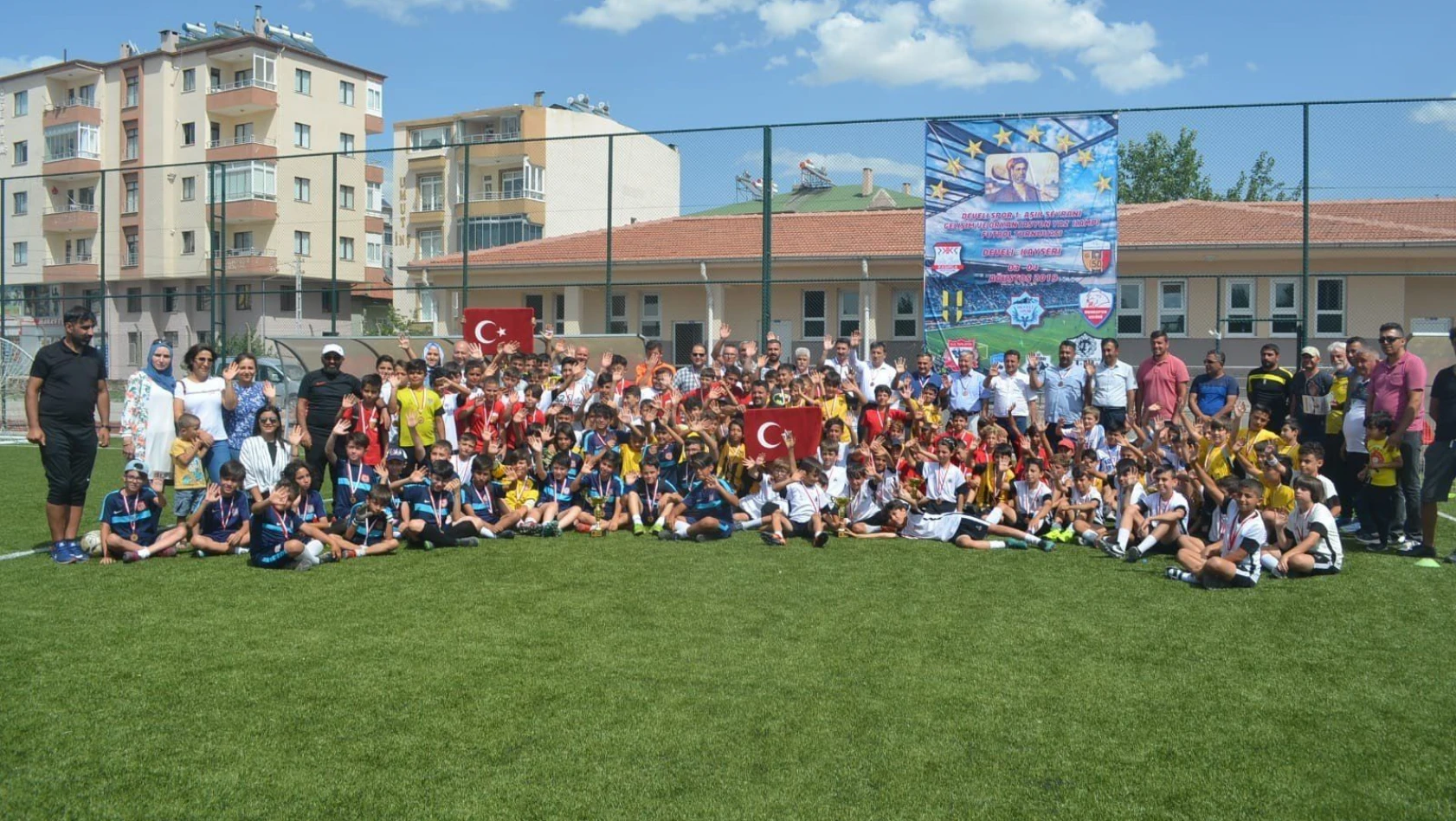 Develispor 1.Aşık Seyrani Futbol Turnuvası nefes kesen nfinal maçlarıyla son buldu