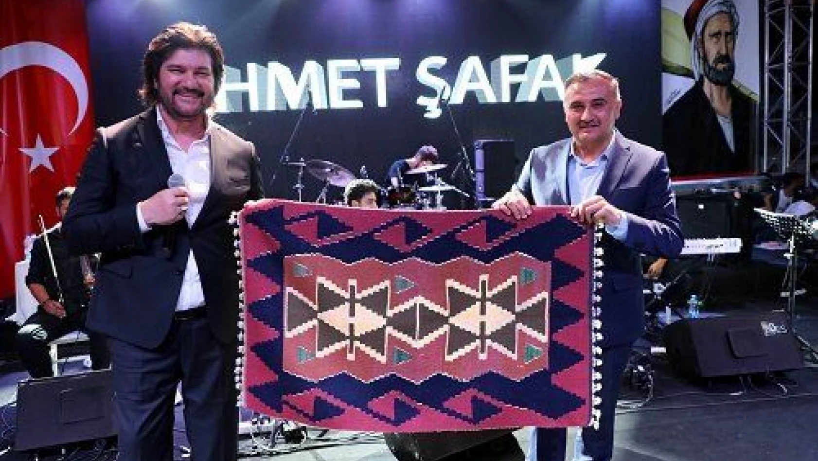 38. Aşık Seyrani Kültür ve Sanat Festivali 'nde Ahmet Şafak coşkusu