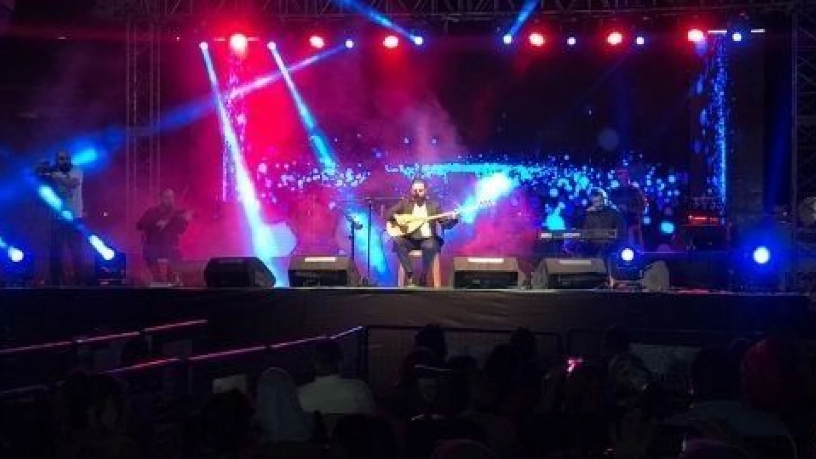  Neşet Ertaş anısına 'Ezgilerle Anadolu' konseri düzenlendi