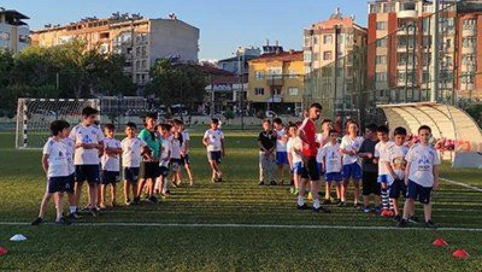 Develi Erciyesspor Kulübü'nün altyapı çalışmaları devam ediyor