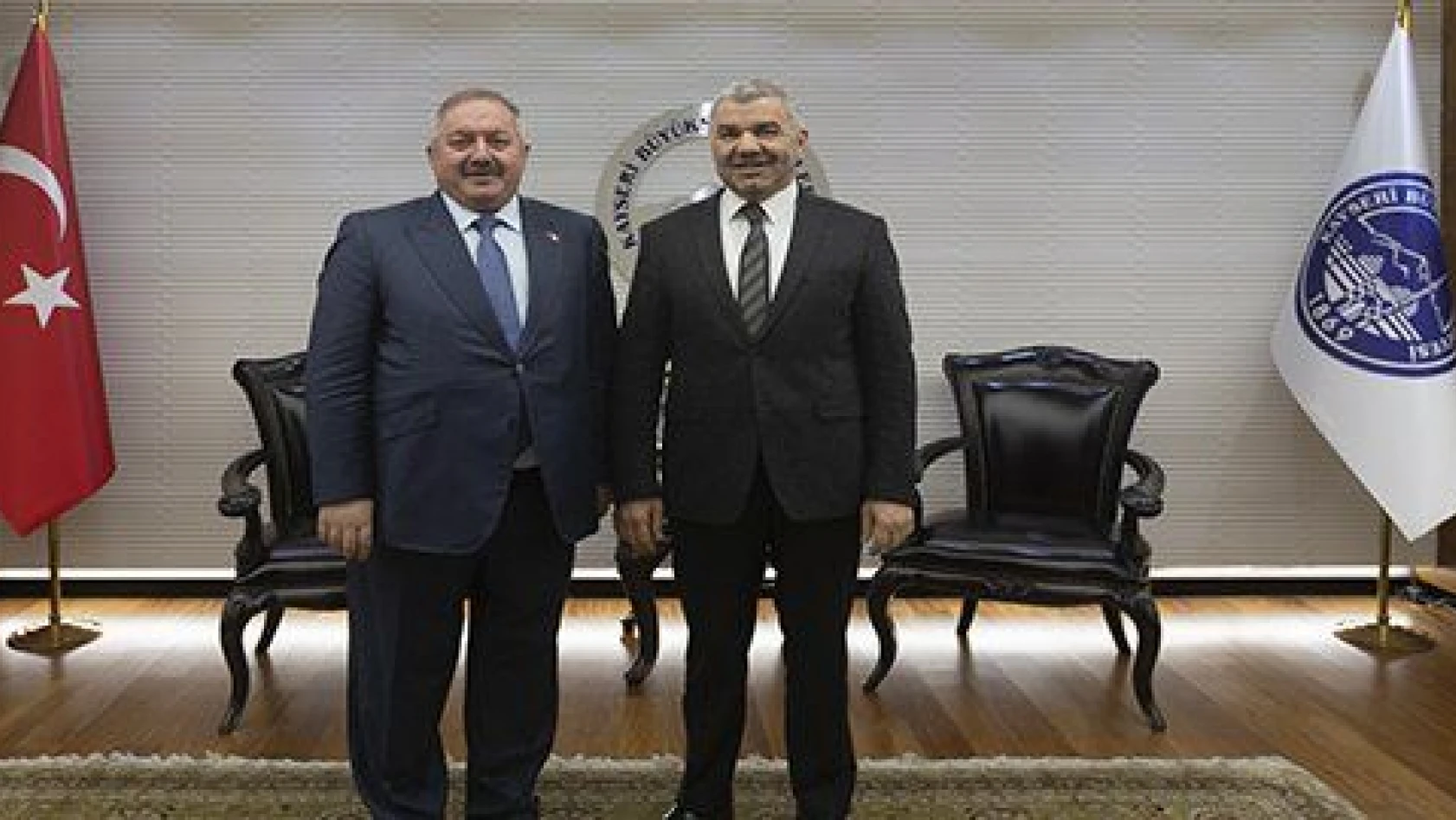 Kayseri OSB'nin yeni yönetimi Başkan Çelik'i ziyaret etti 