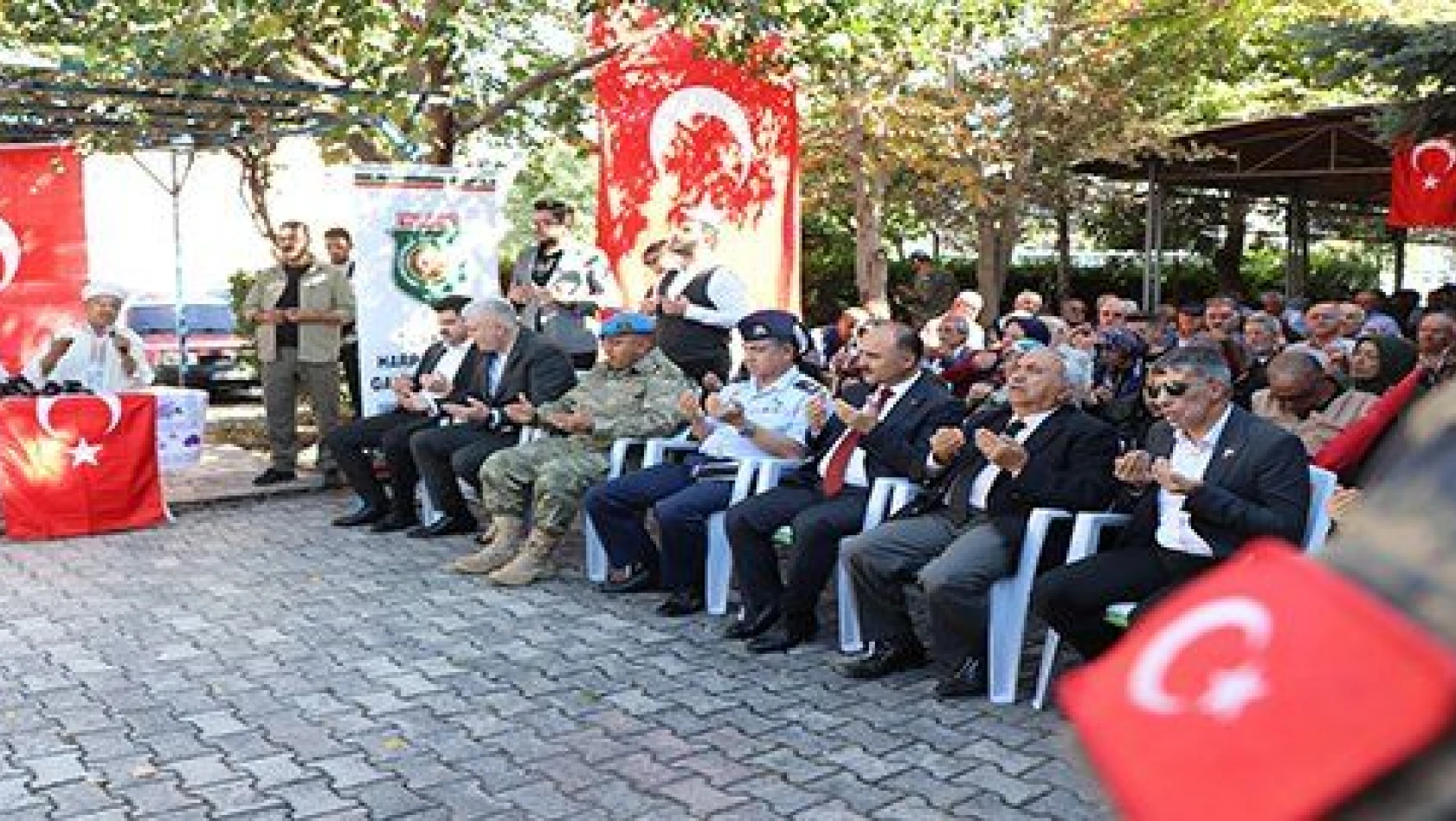 Kayseri'de Barış Pınarı Harekatına 'Fetih Sureli' destek