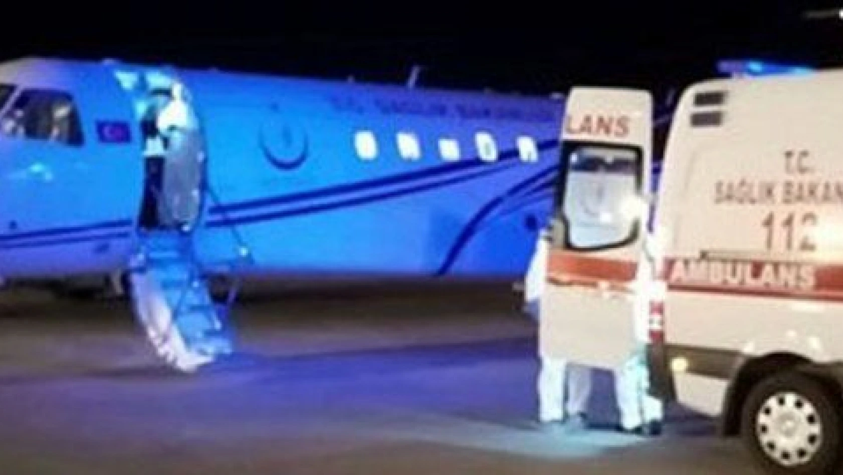 Uçak ambulans ile İstanbul'a sevk edildi