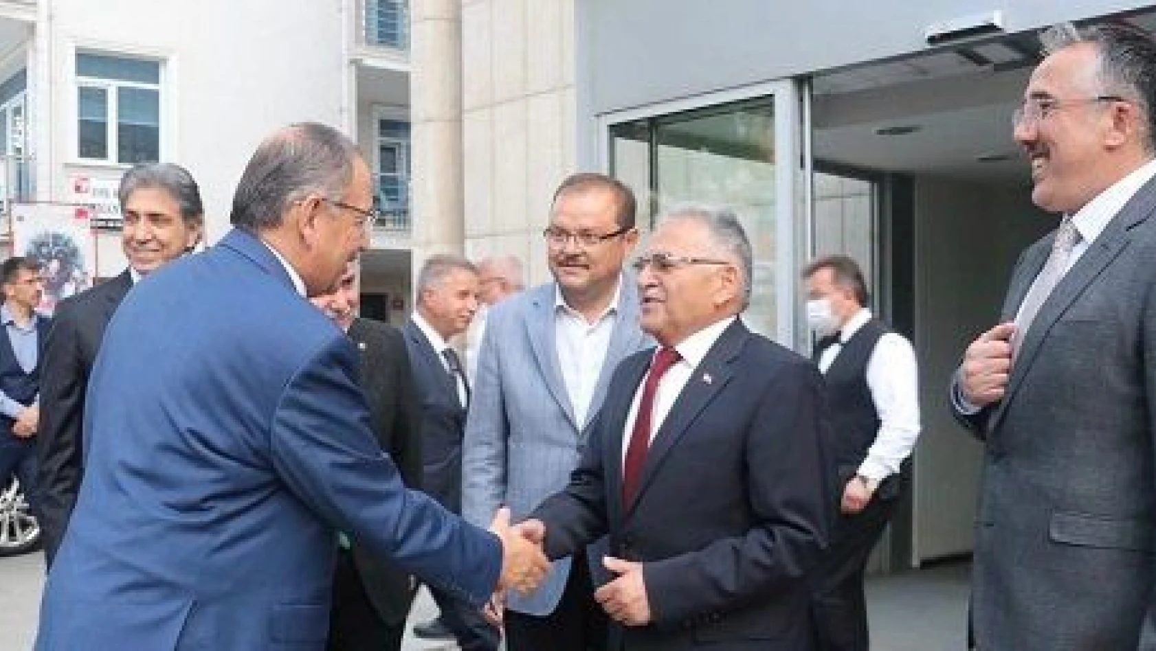 Başkan Büyükkılıç, Ankara'da istişare toplantısına katıldı