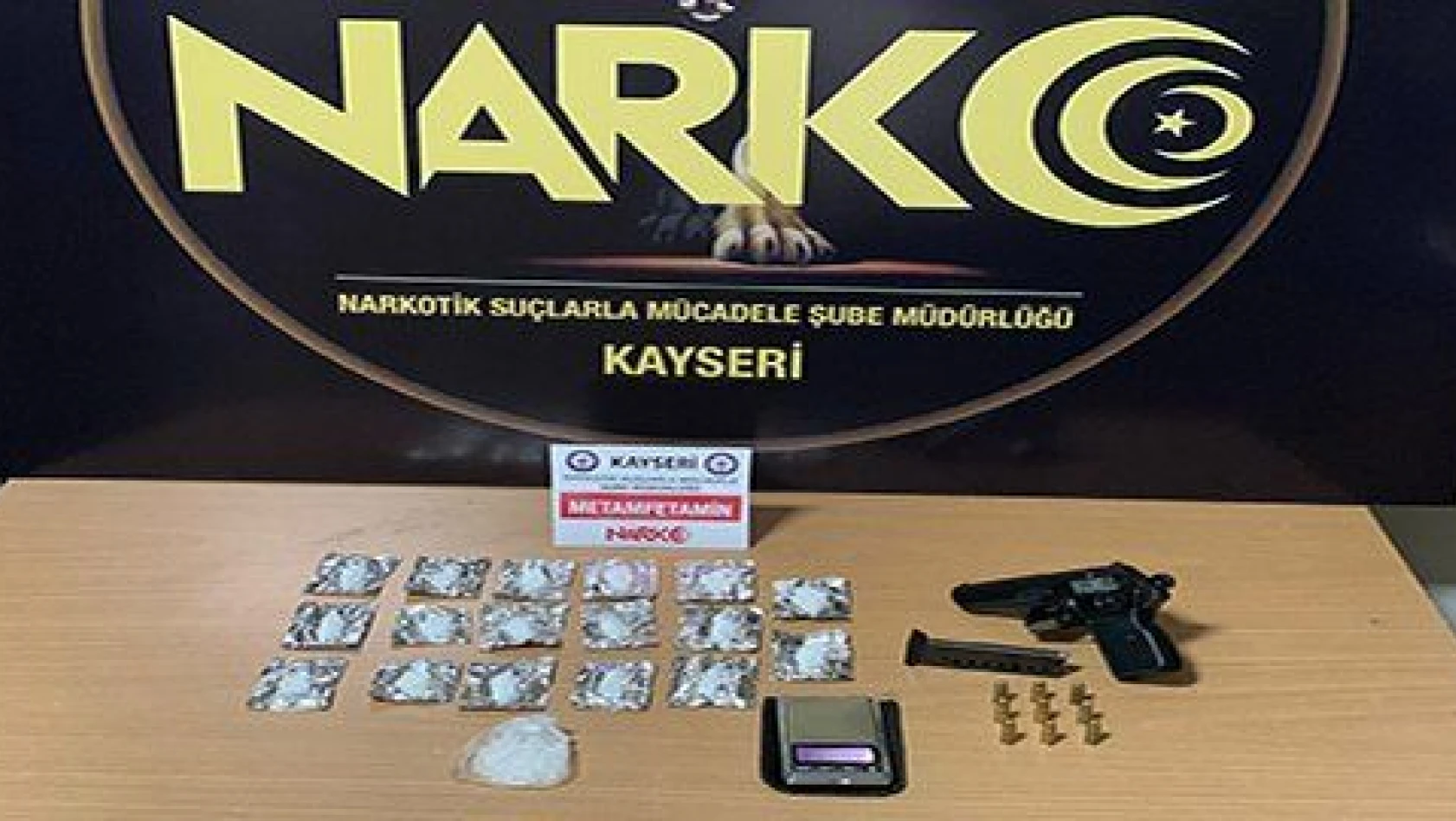 Kayseri'de uyuşturucu operasyonu: 2 gözaltı 