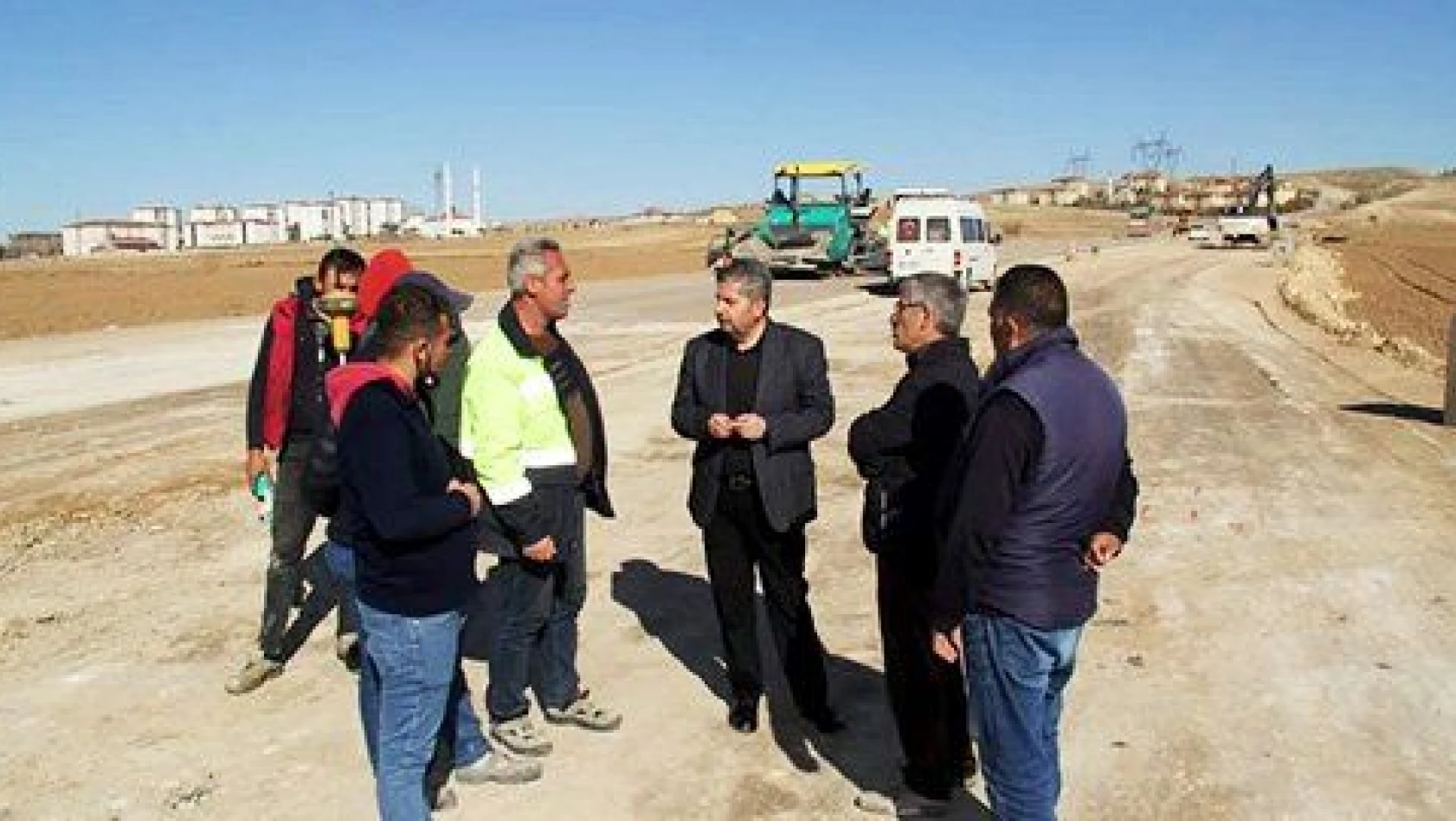 Başkan Altun, Bünyan-Tuzhisar yolu ikinci etap çalışmalarını yerinde inceledi