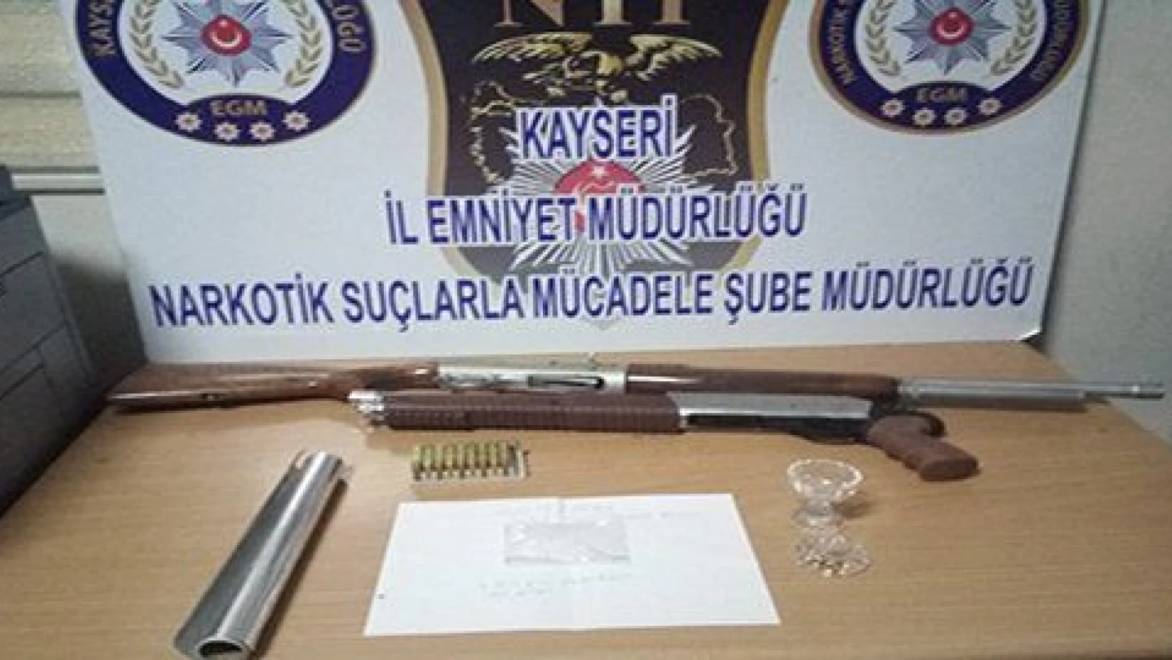 Kayseri'de uyuşturucu operasyonları: 3 gözaltı