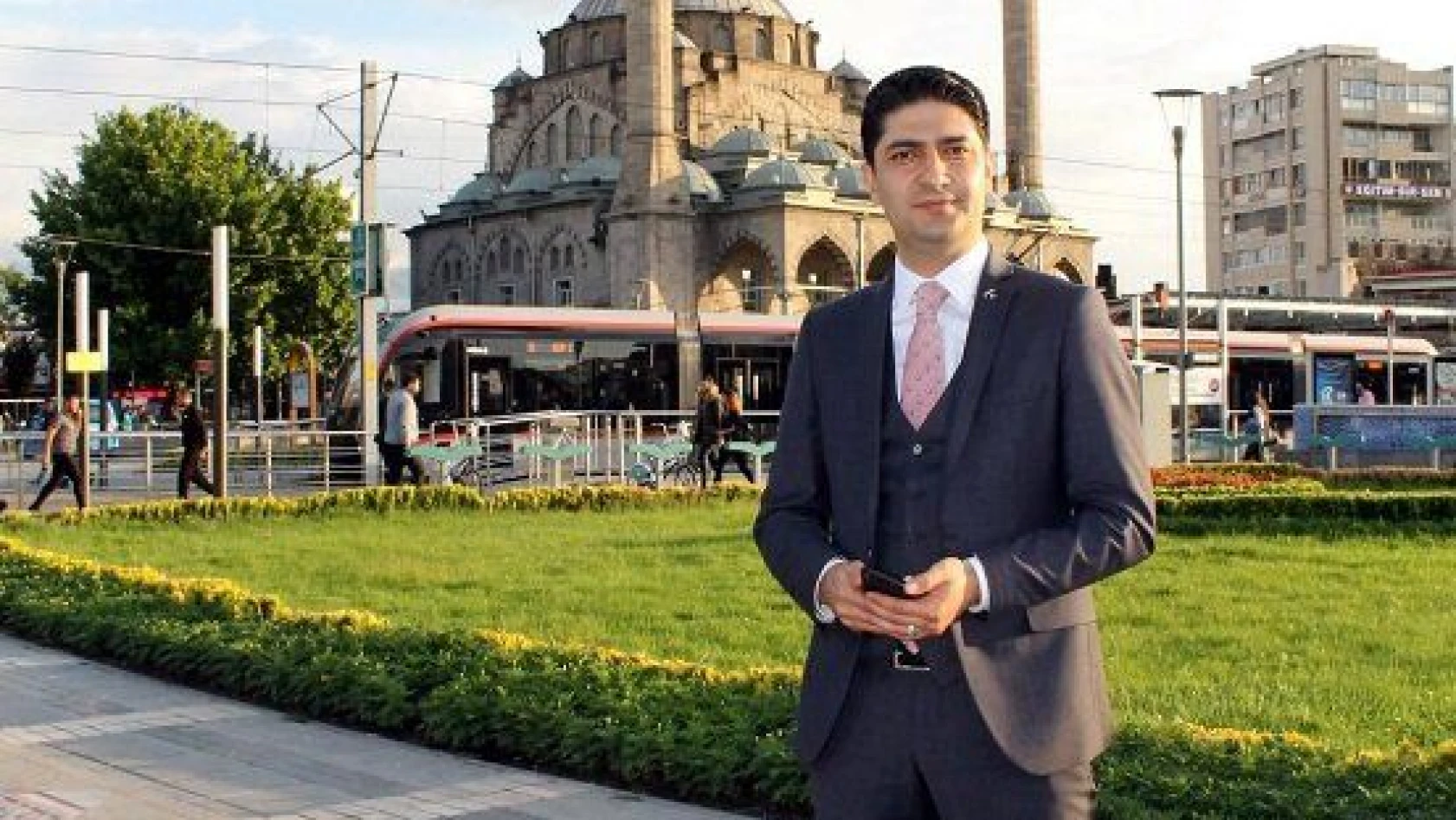 Vekil Özdemir Kayseri'deki yurtları sordu Bakan Kasapoğlu yanıtladı 