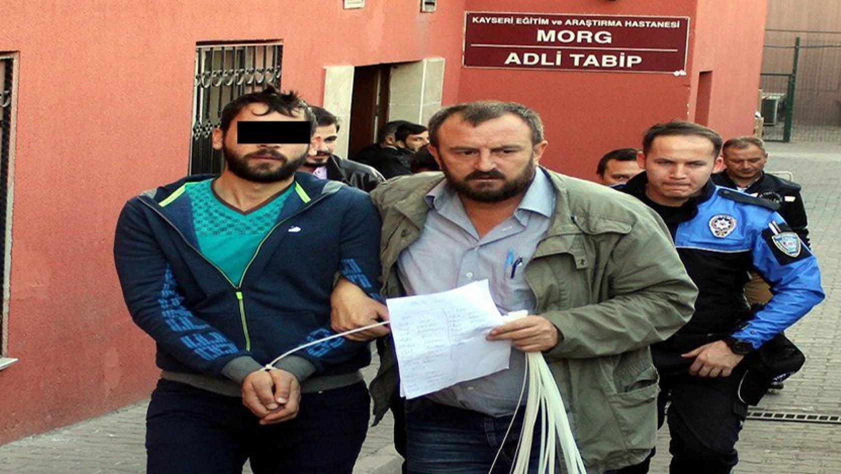 Kayseri'deki FETÖ/PDY soruşturması gözaltında bulunan 20 kişi adliyeye sevk edildi