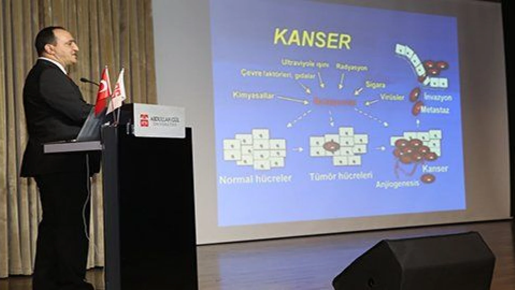 AGÜ'de 'Çocukluk Çağı Kanserleri ve Güncel Yaklaşımlar' Konferansı 