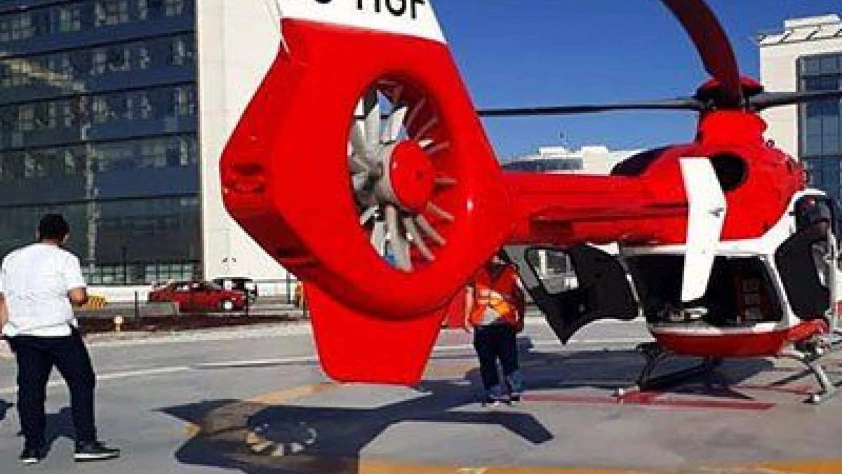 Kalp hastasının imdadına helikopter ambulans yetişti