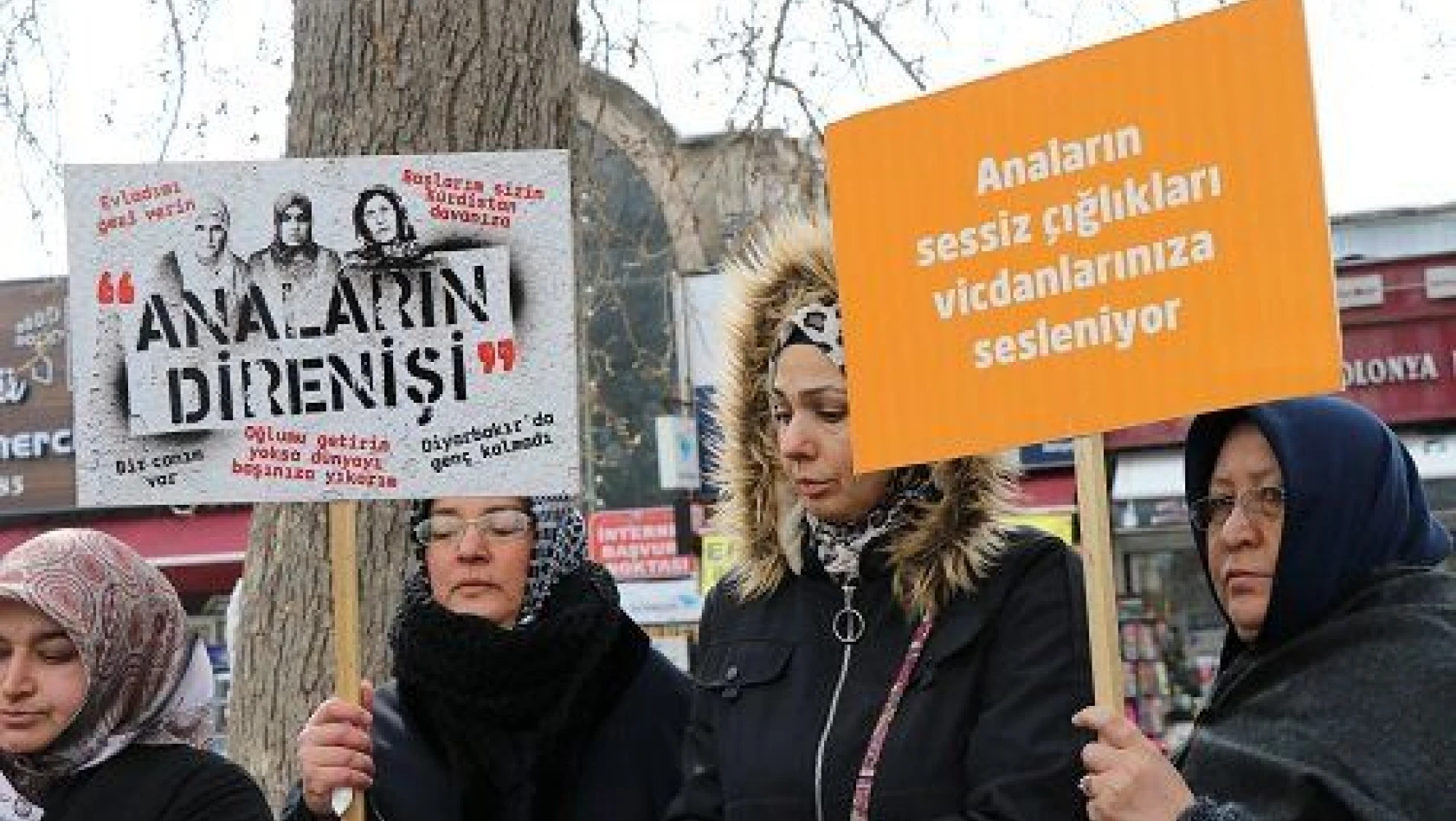 Diyarbakır annelerine Kayseri'den destek