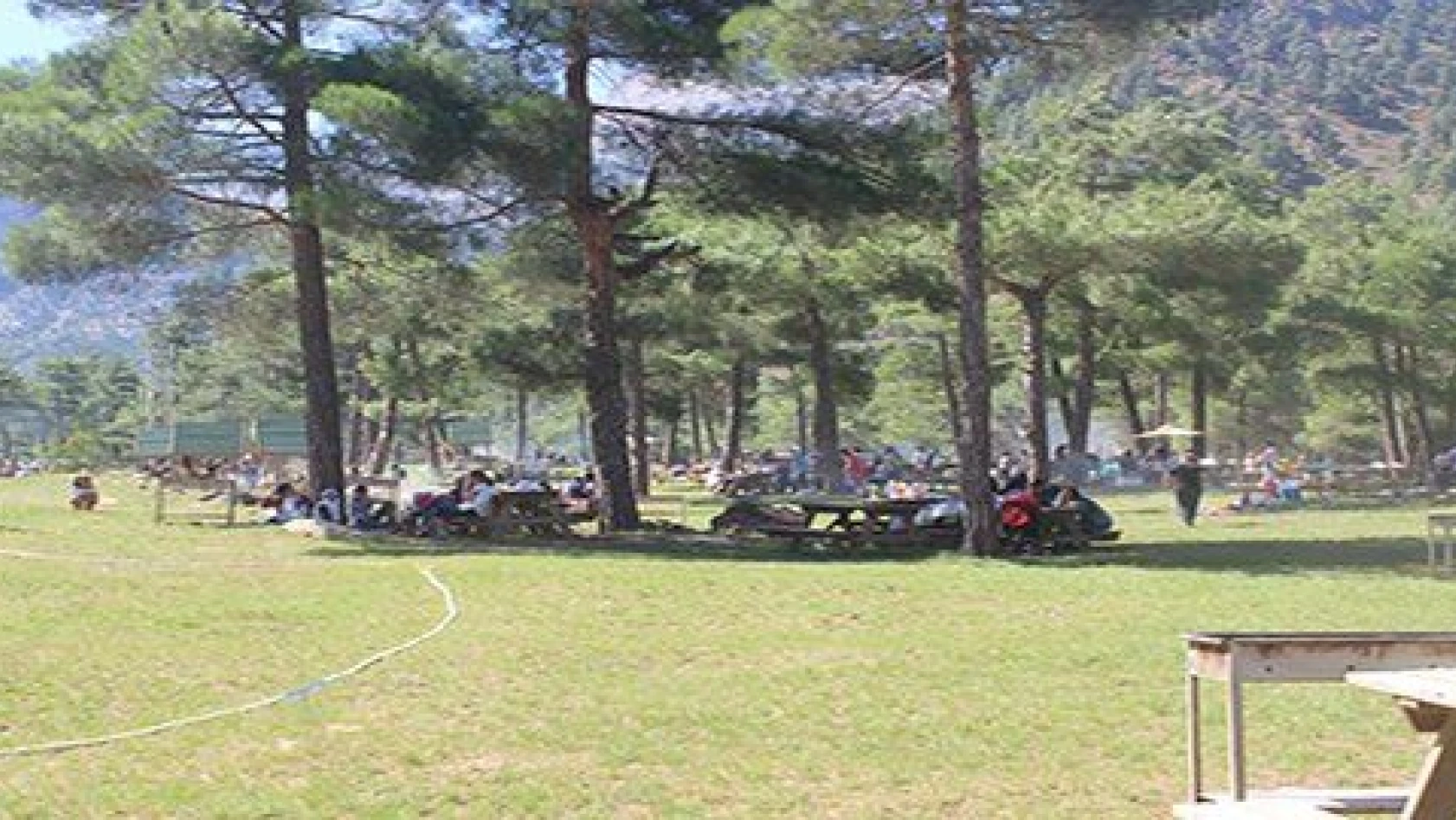 Yahyalı Milli Parklar ve Doğa Koruma Kapuzbaşı Piknik Alanı'na büyük ilgi