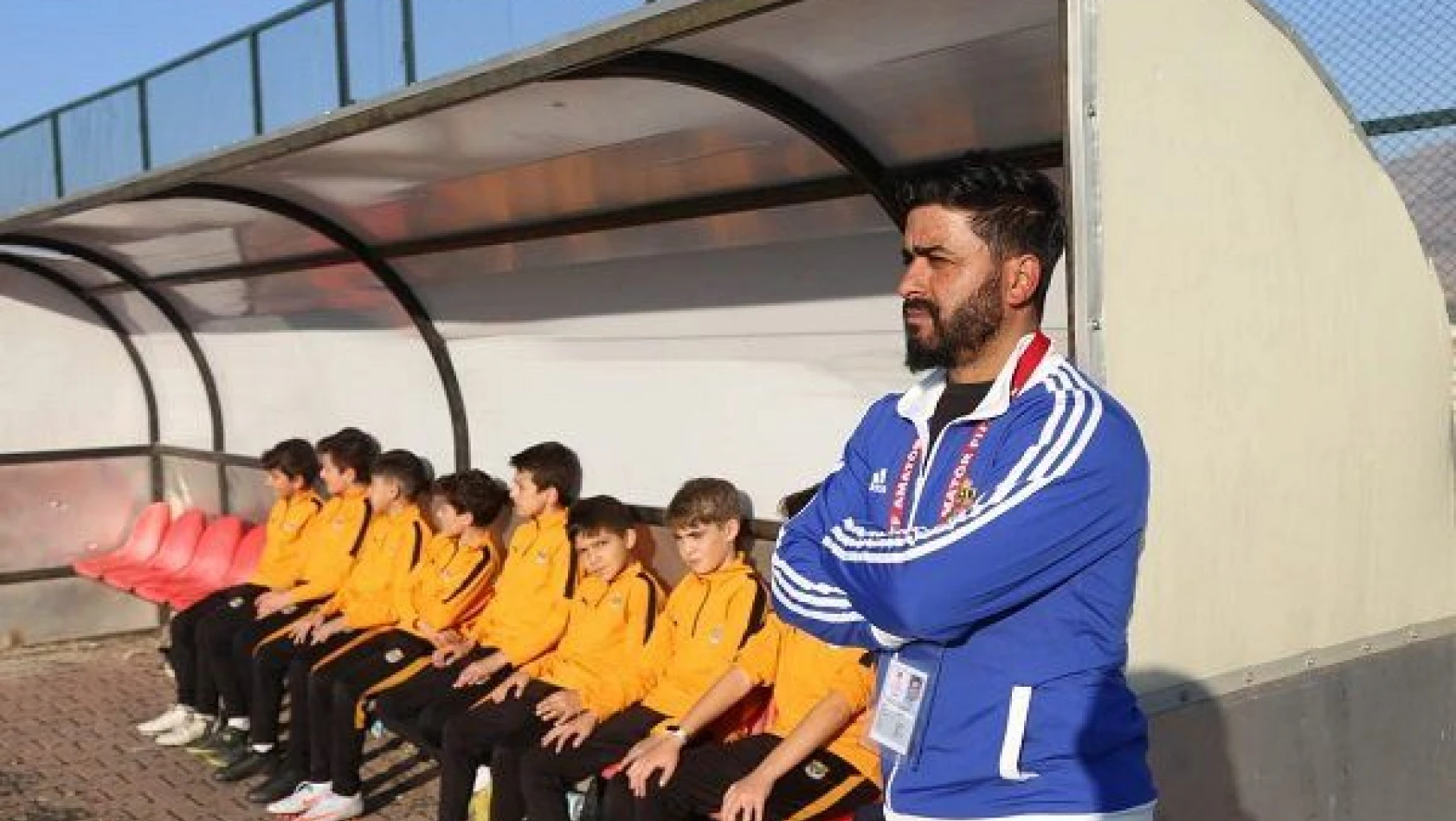 Yerköyspor Futbol Altyapısı ritim tutmaya başladı