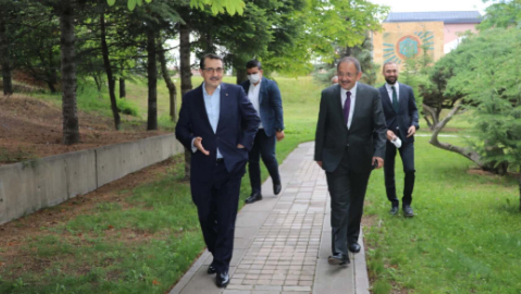  Özhaseki'den Enerji ve Tabii Kaynaklar Bakanı Dönmez'e ziyaret