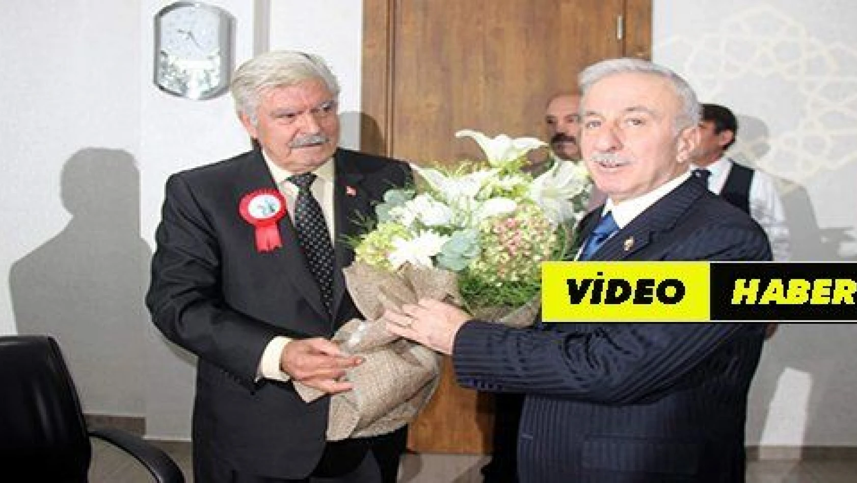 Kayseri'de Ahilik Haftası kutlamaları çelenk sunumuyla başladı