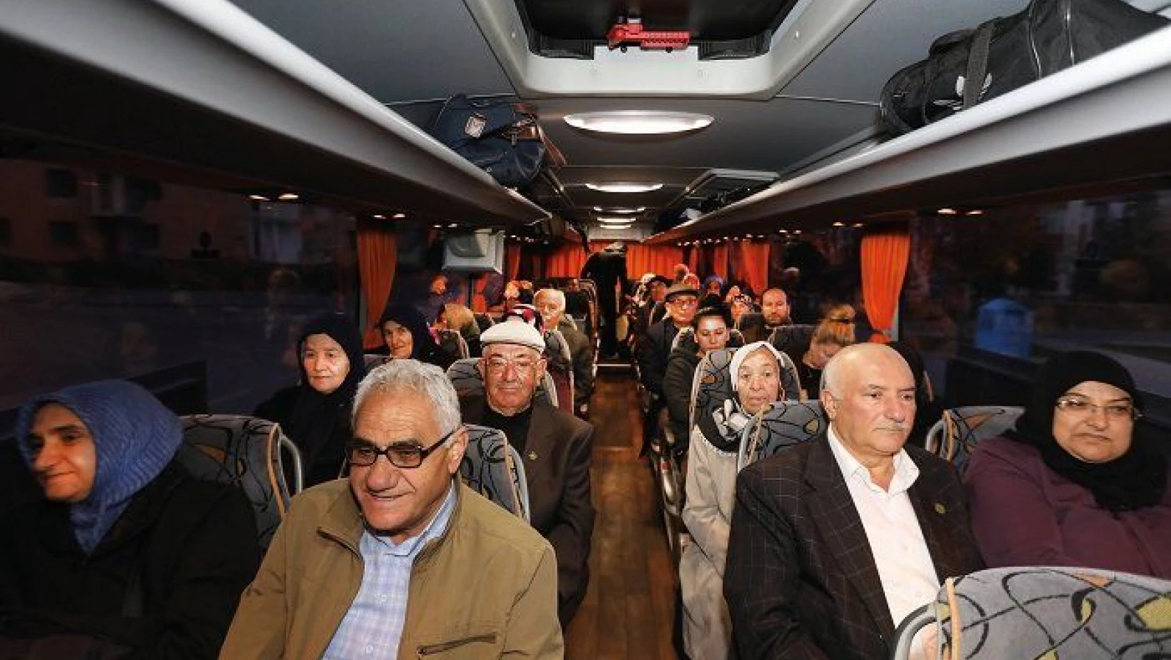 Talas, Şehit Ailelerini Diyarbakır'a gönderdi