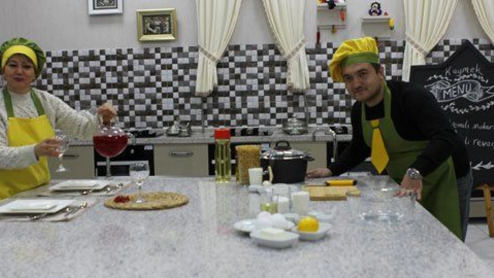KAYMEK 'Türk Mutfağı Kursu'nda ilk menüsüyle kursiyerlerle buluşacak