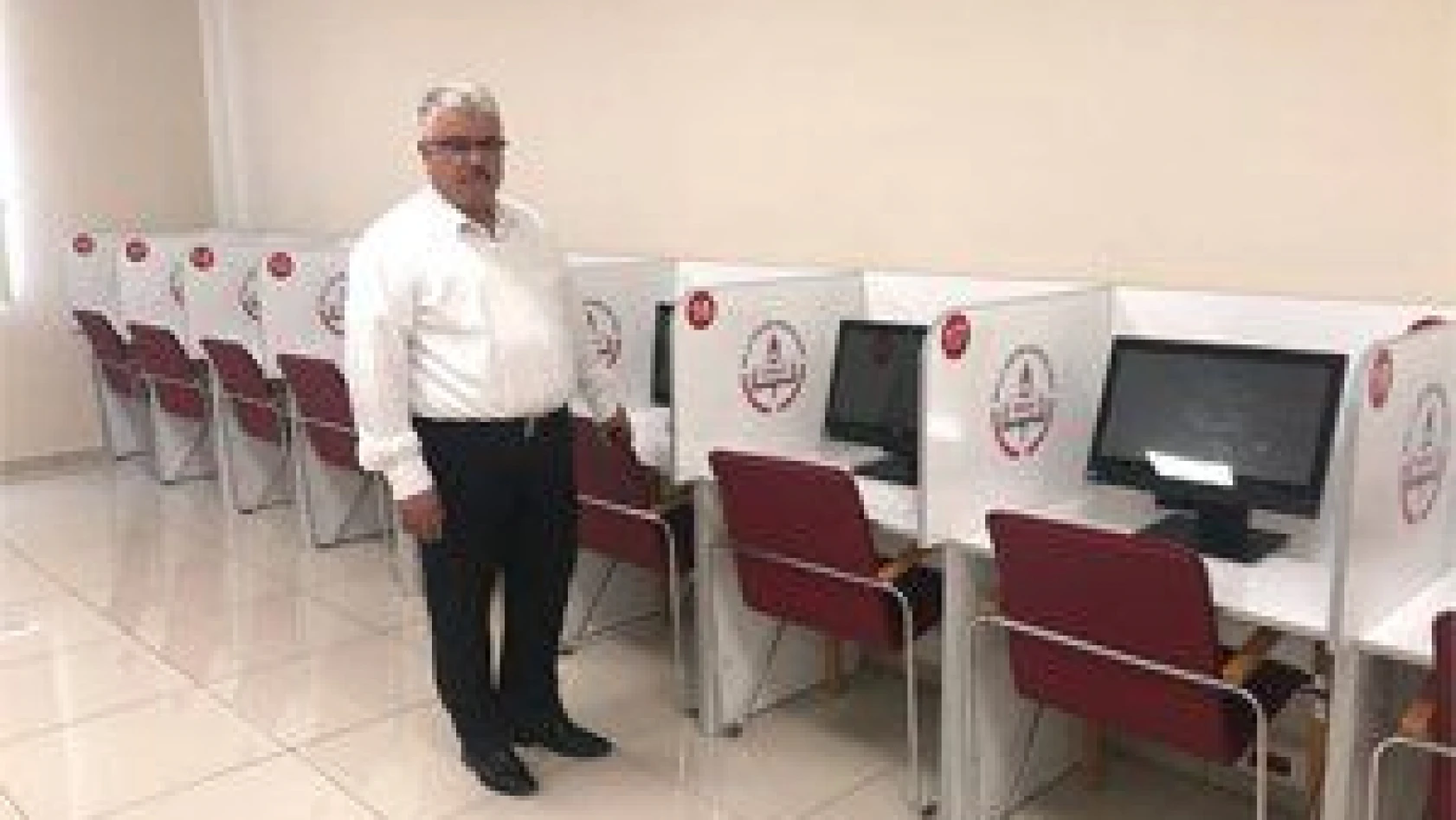 Yozgat'ta e-sınav merkezi kuruldu