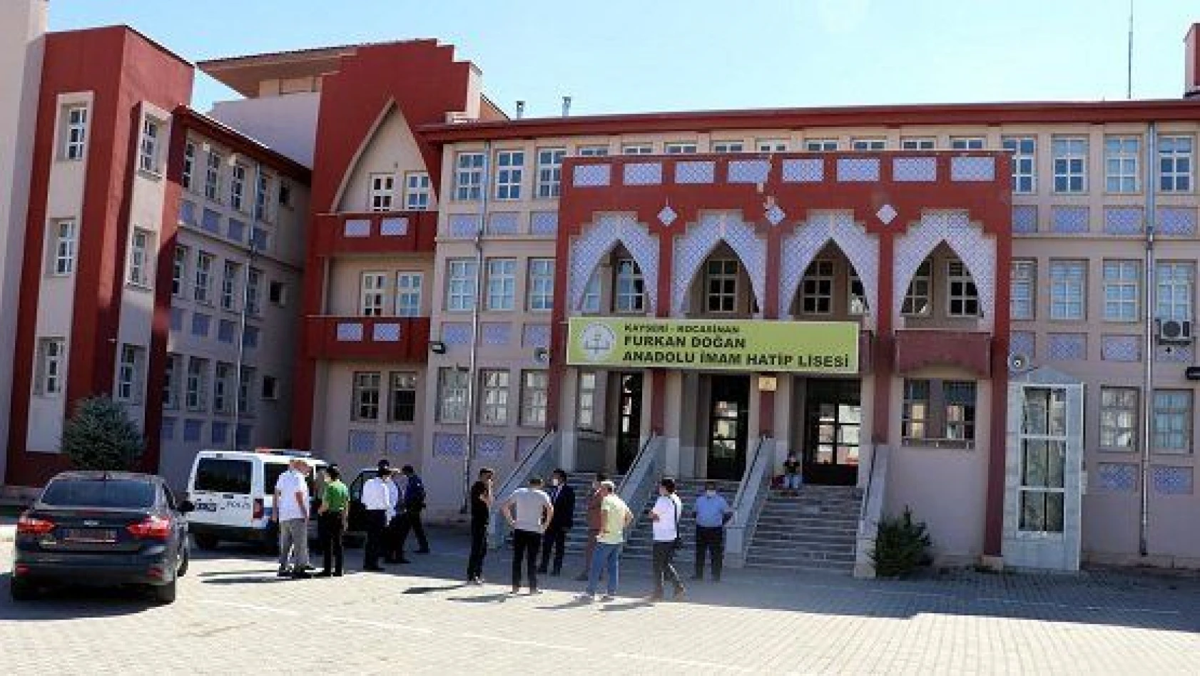 Kayseri 'de müdür yardımcısı okulda ölü bulundu