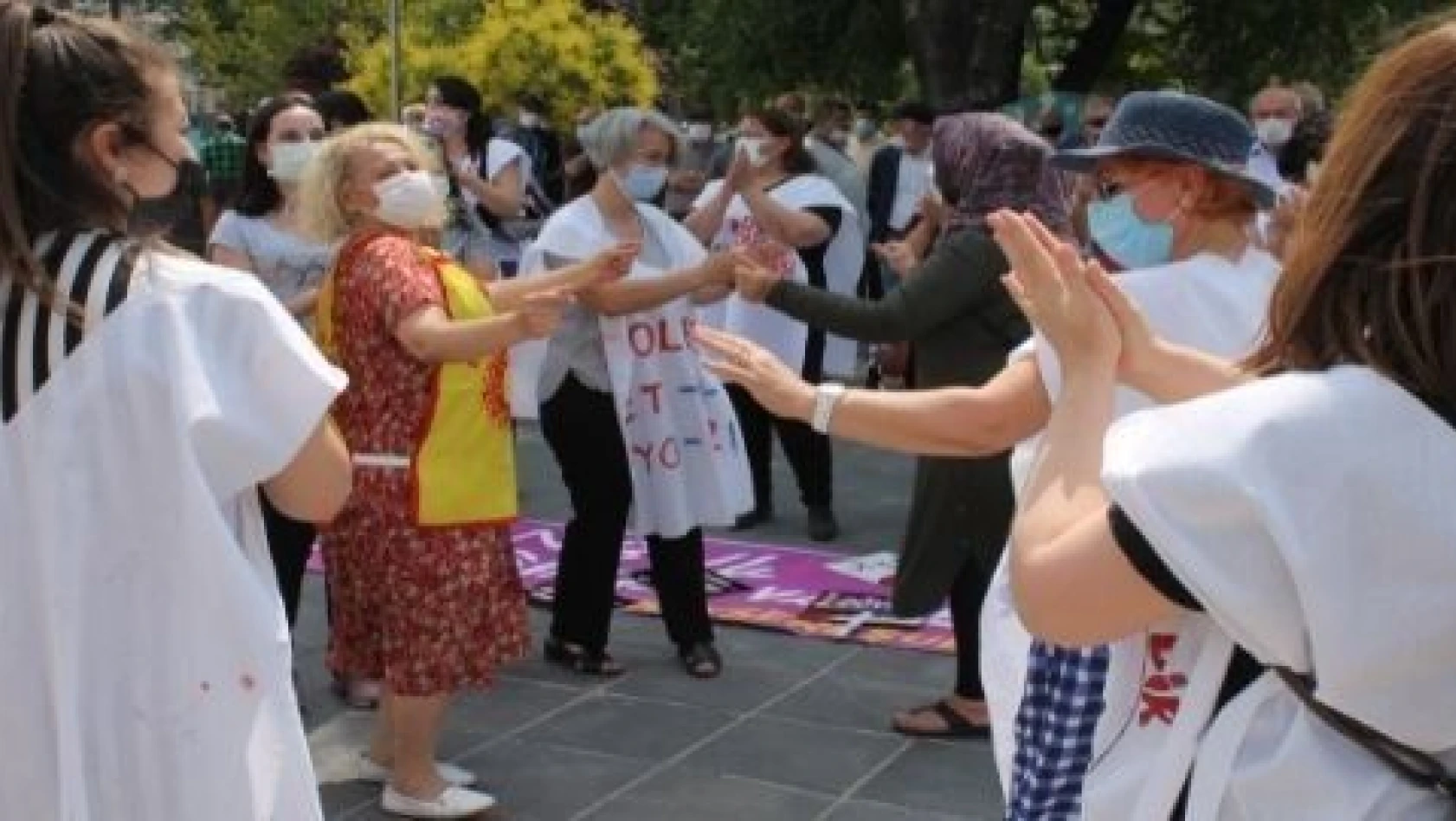 Kadınlardan danslı İstanbul Sözleşmesi açıklaması 