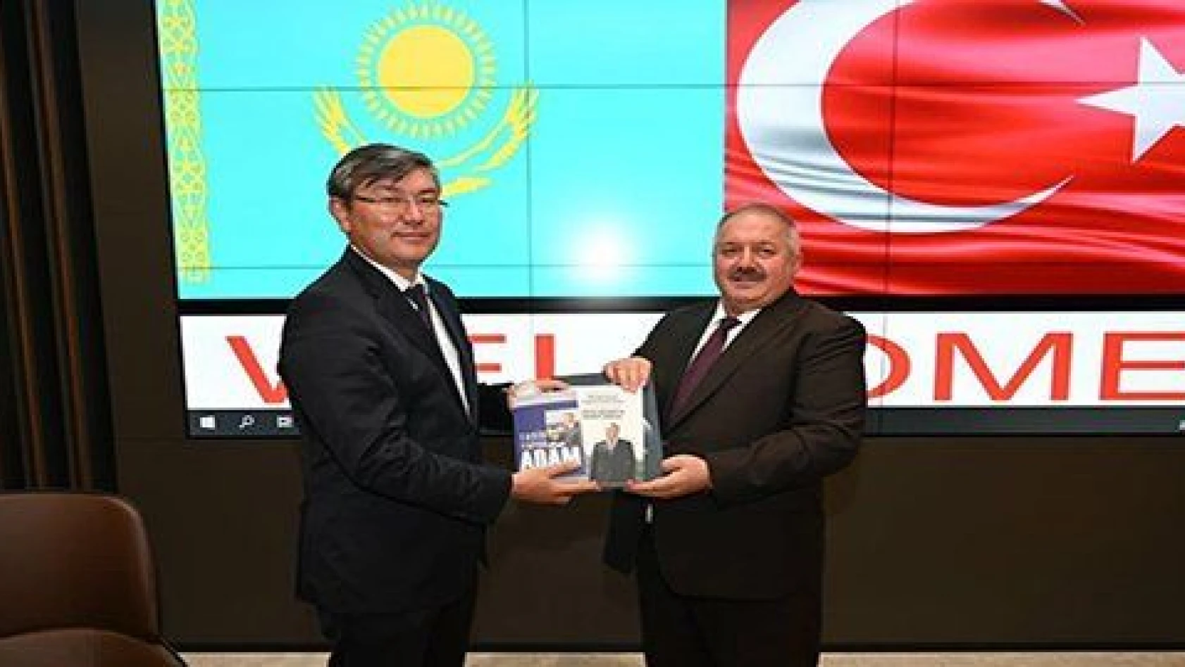 Kazakistan Büyükelçisi Saparbekuly Kayseri OSB'u Ziyaret Etti