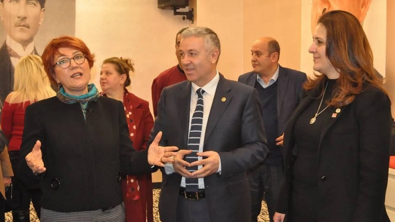 CHP Melikgazi Belediye Başkan Adayı Karaoğlu projelerini açıkladı