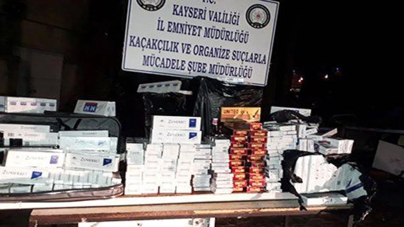 Kayseri'de 5 bin 700 paket kaçak sigara ele geçirildi 