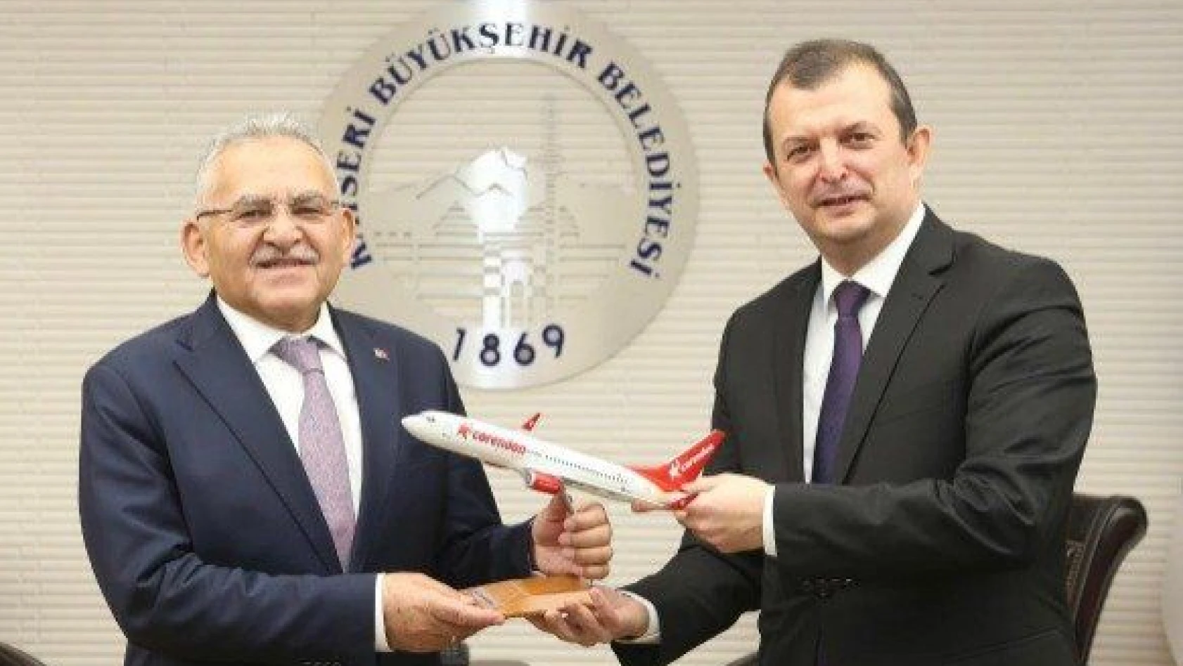 Corendon Airlines'dan 13 şehirden Kayseri'ye haftada 32 uçuş