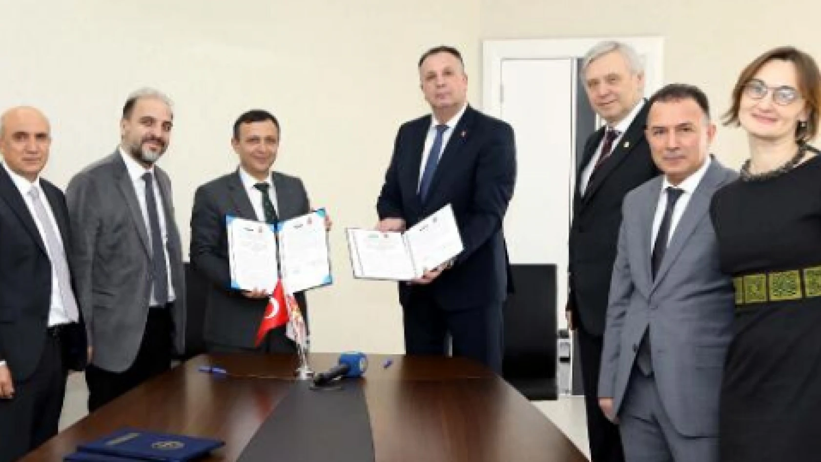 ERÜ'de Moldova üniversitesi ile iş birliği protokolü