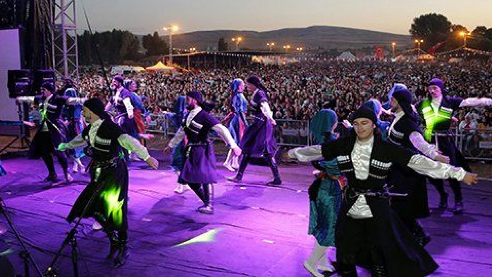 Uluslararası Uzunyayla Çerkes Kültür Festivali yapıldı