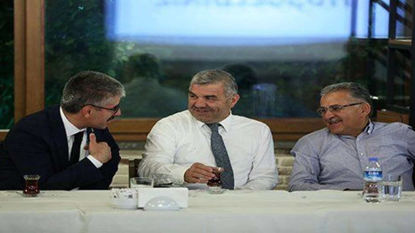 Başkan Çelik: 'Belediyelerimiz arasındaki uyum Kayseri'nin gelişmesini sağlıyor' 